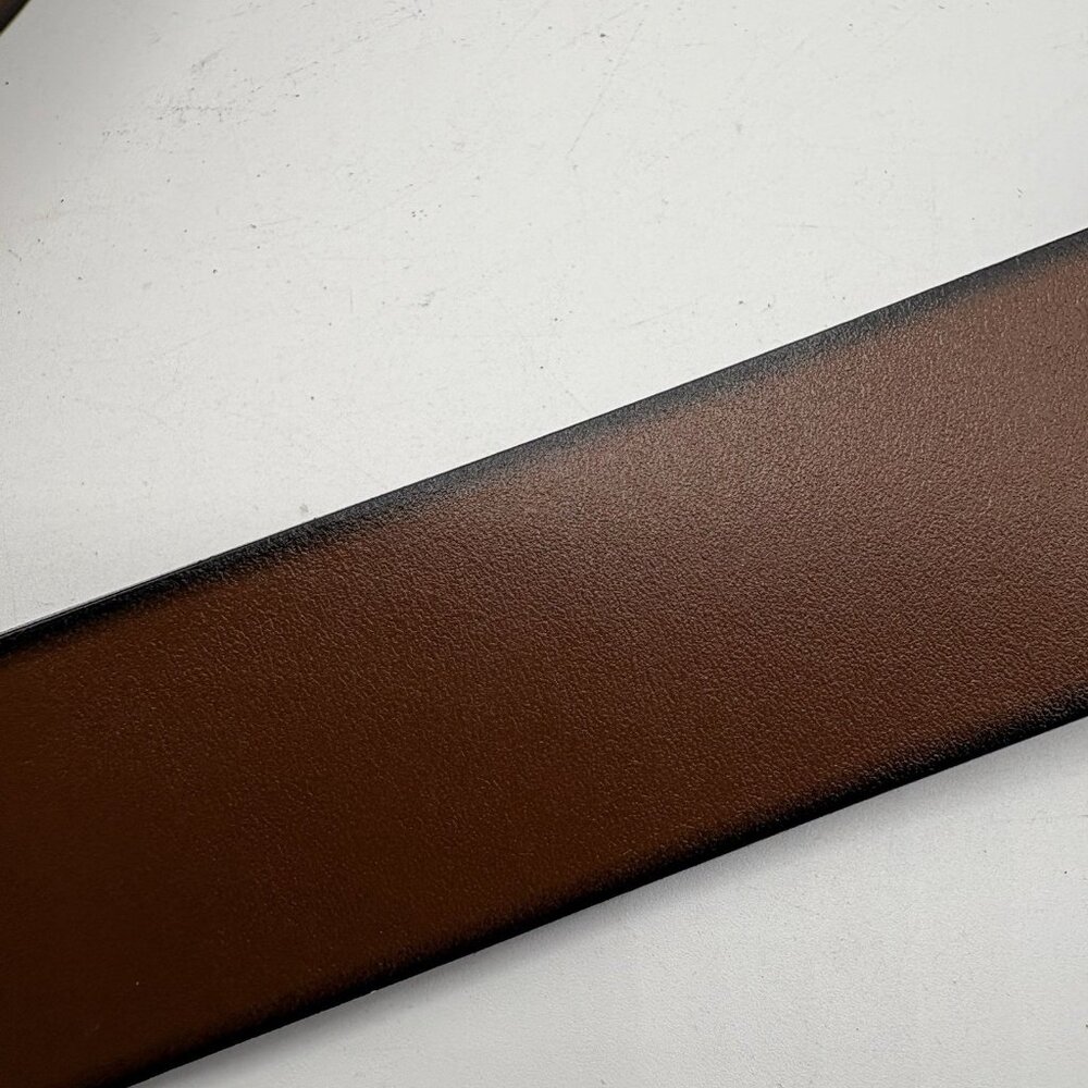 HB Men’s Brown Burnished Leather Belt Antique Brass Buckle Size 54–56 XL NWT - Picture 7 of 9